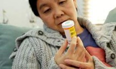 Dùng thuốc chữa bệnh mạn tính trong ngày Tết